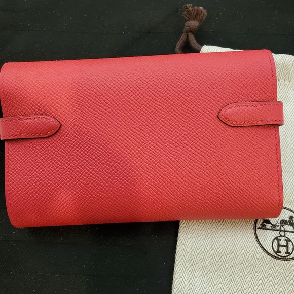 💕SOLD💕HERMES Epsom Medium Kelly Wallet - Picture 4 of 11